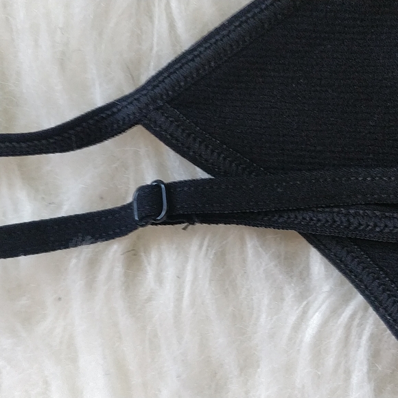 Aritzia black bralette - Picture 3 of 4